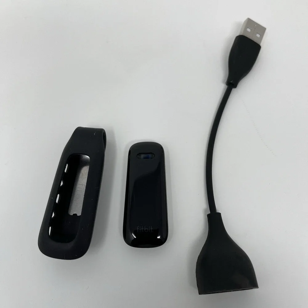 Fitbit One FB103 Black Activity Tracker Bundle - For Parts Or Repair